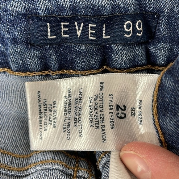 Level 99 Jeans Women's 29 Blue Faded Denim Skinny Ankle - Picture 11 of 11